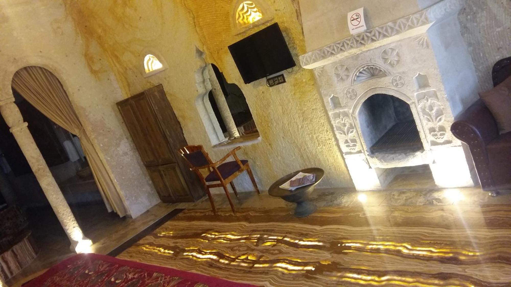 Oread Cave Suites Ürgüp Rum bild